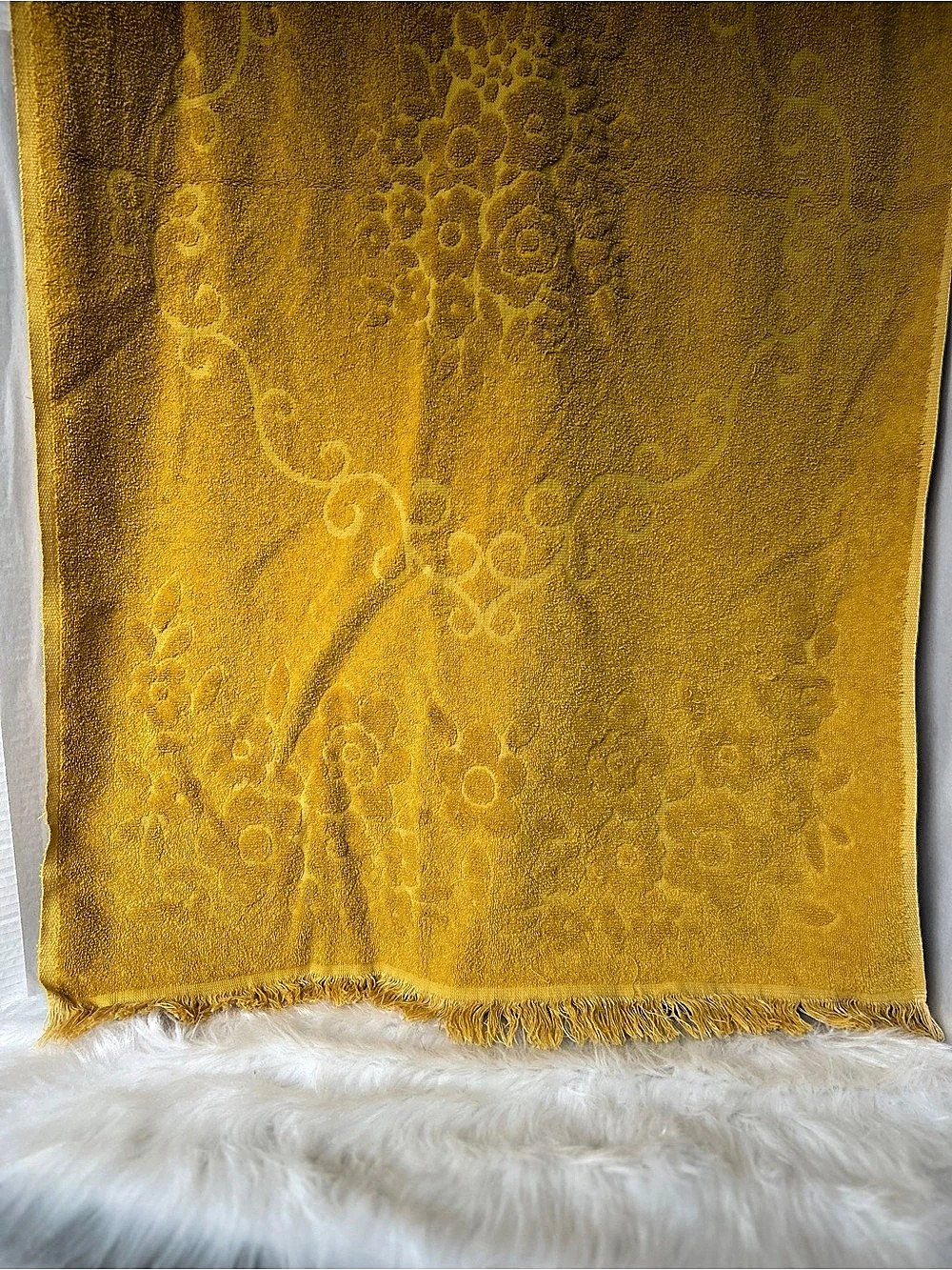 Cannon Monticello Towel in Yellow